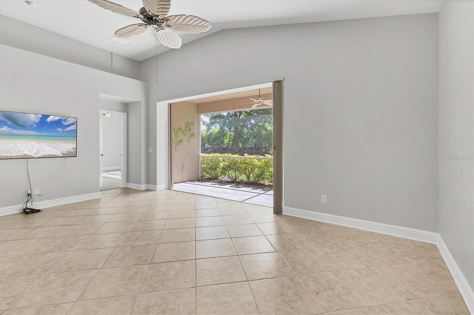 Image 5 of 37 For 2228 Terracina Drive