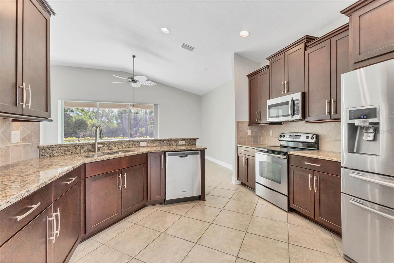 Image 8 of 37 For 2228 Terracina Drive