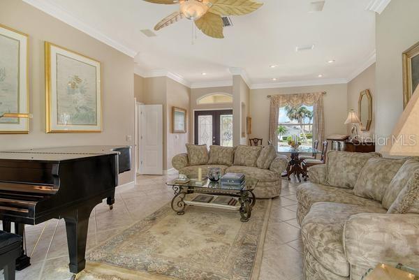 Image 6 of 51 For 9477 Cedar Ridge Lane