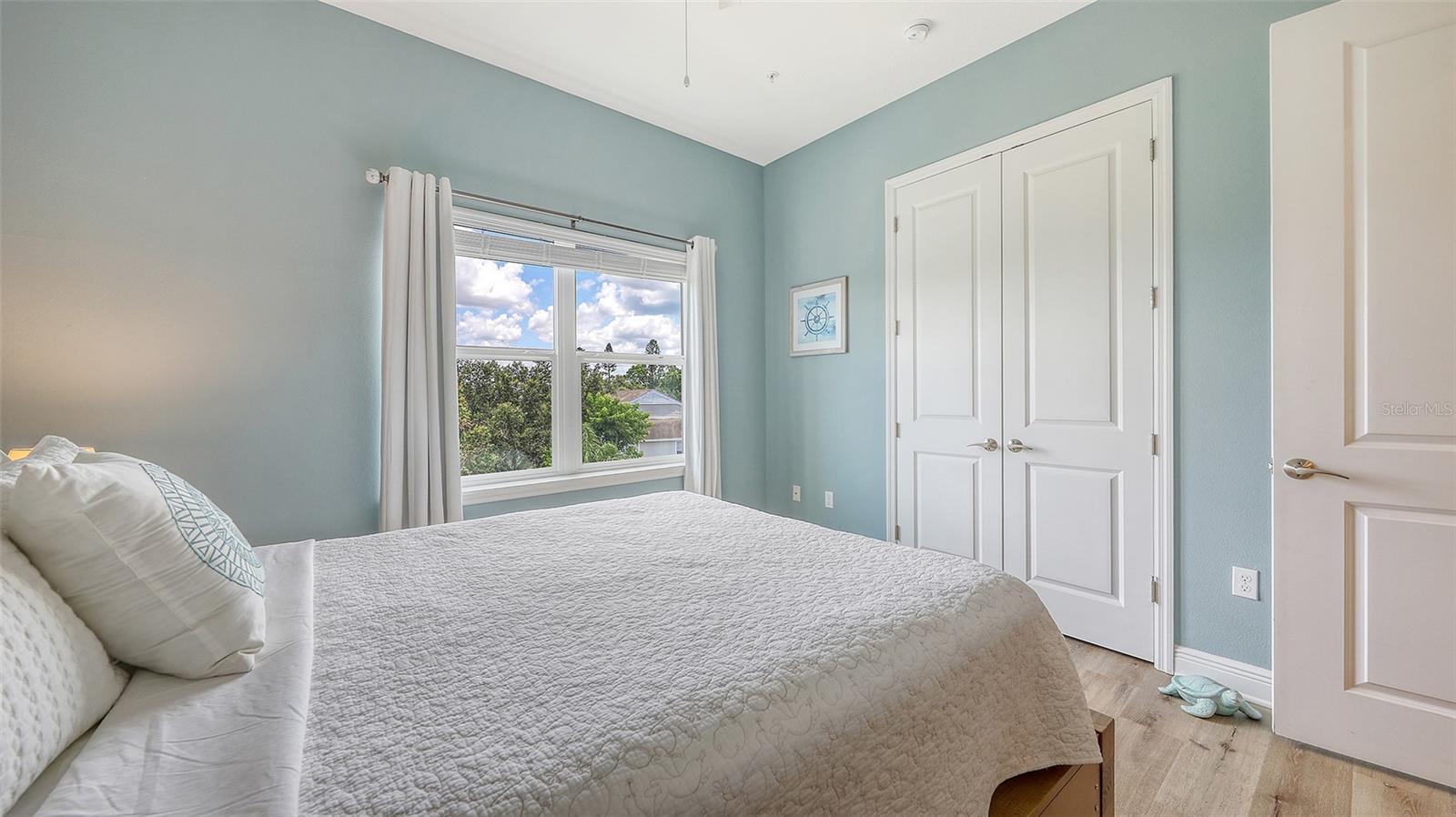 Image 24 of 44 For 3430 77th Street W 301