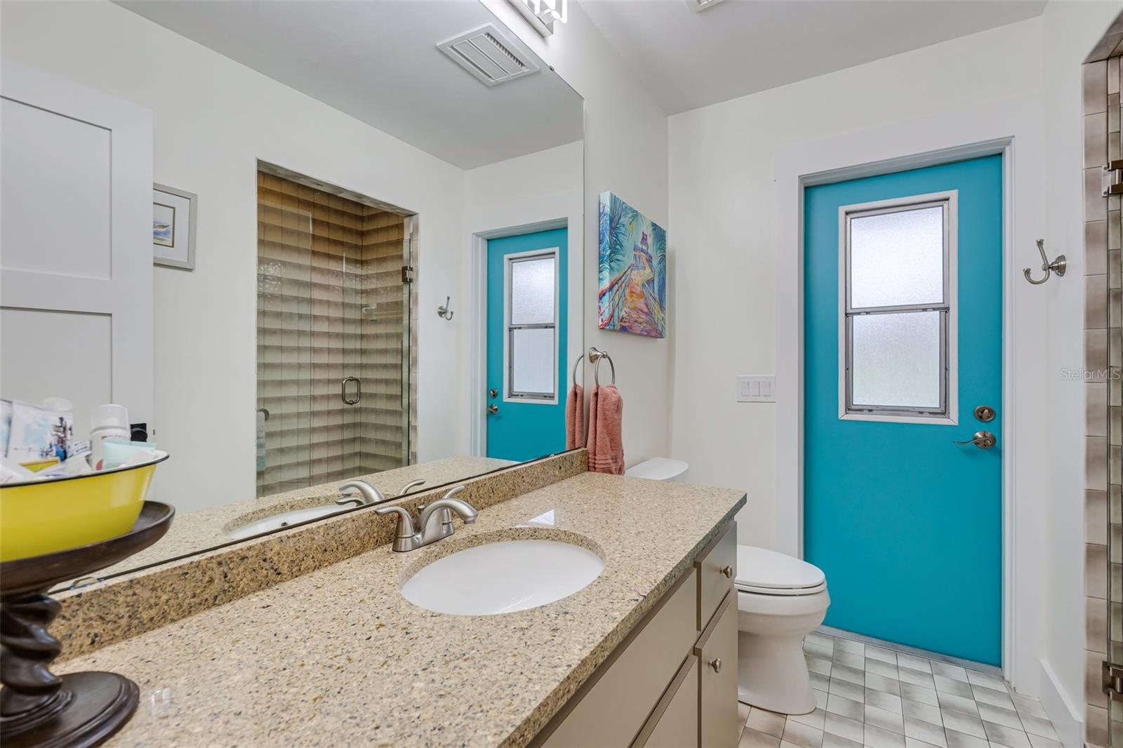 Image 28 of 48 For 1071 Owl Drive