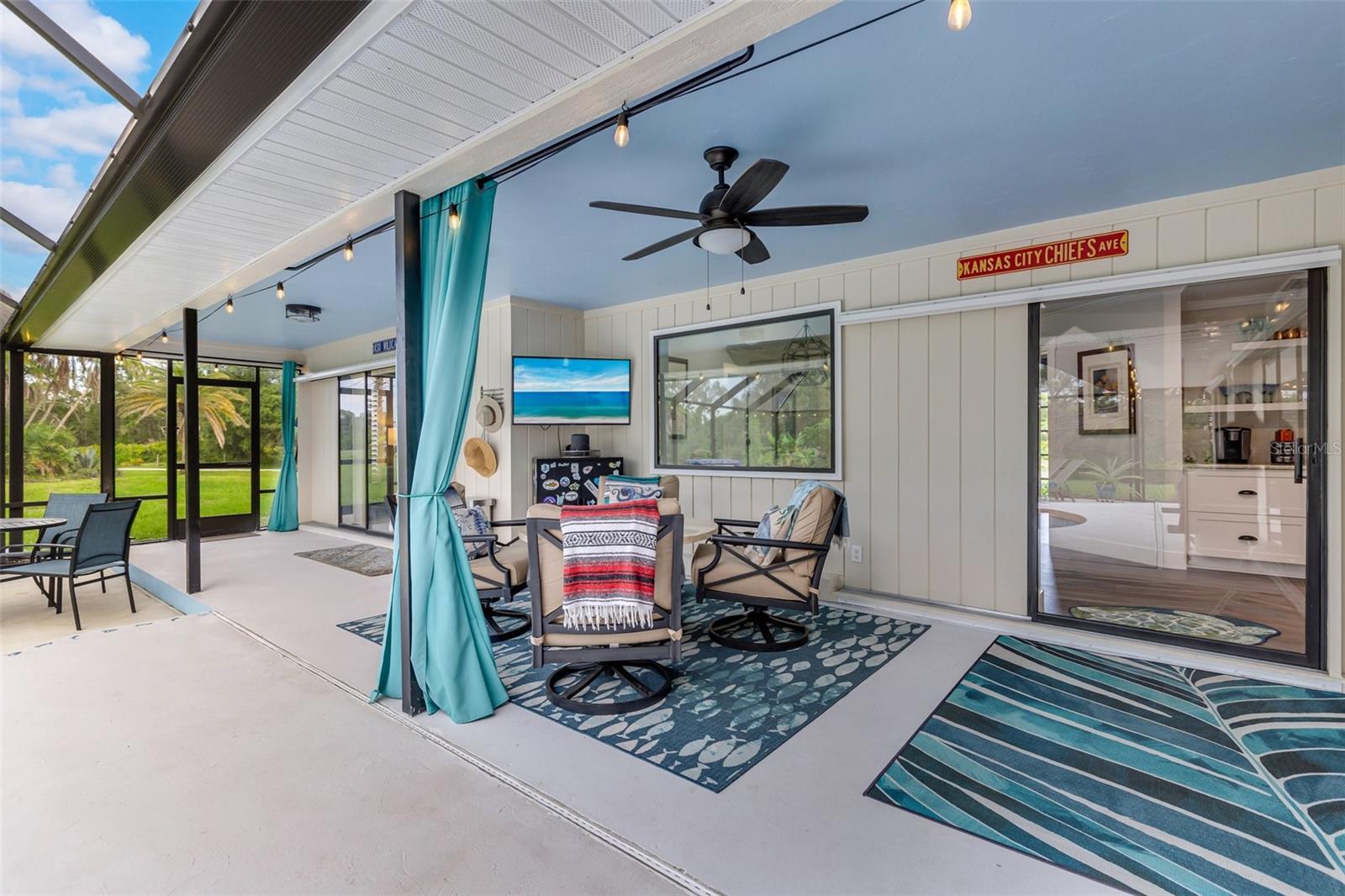 Image 34 of 48 For 1071 Owl Drive