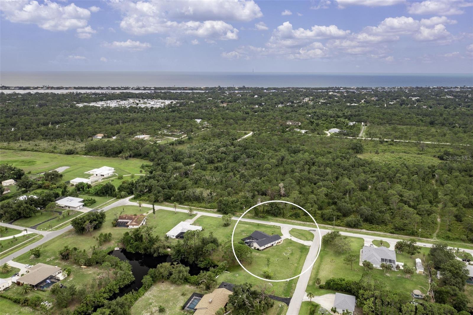 Image 5 of 48 For 1071 Owl Drive