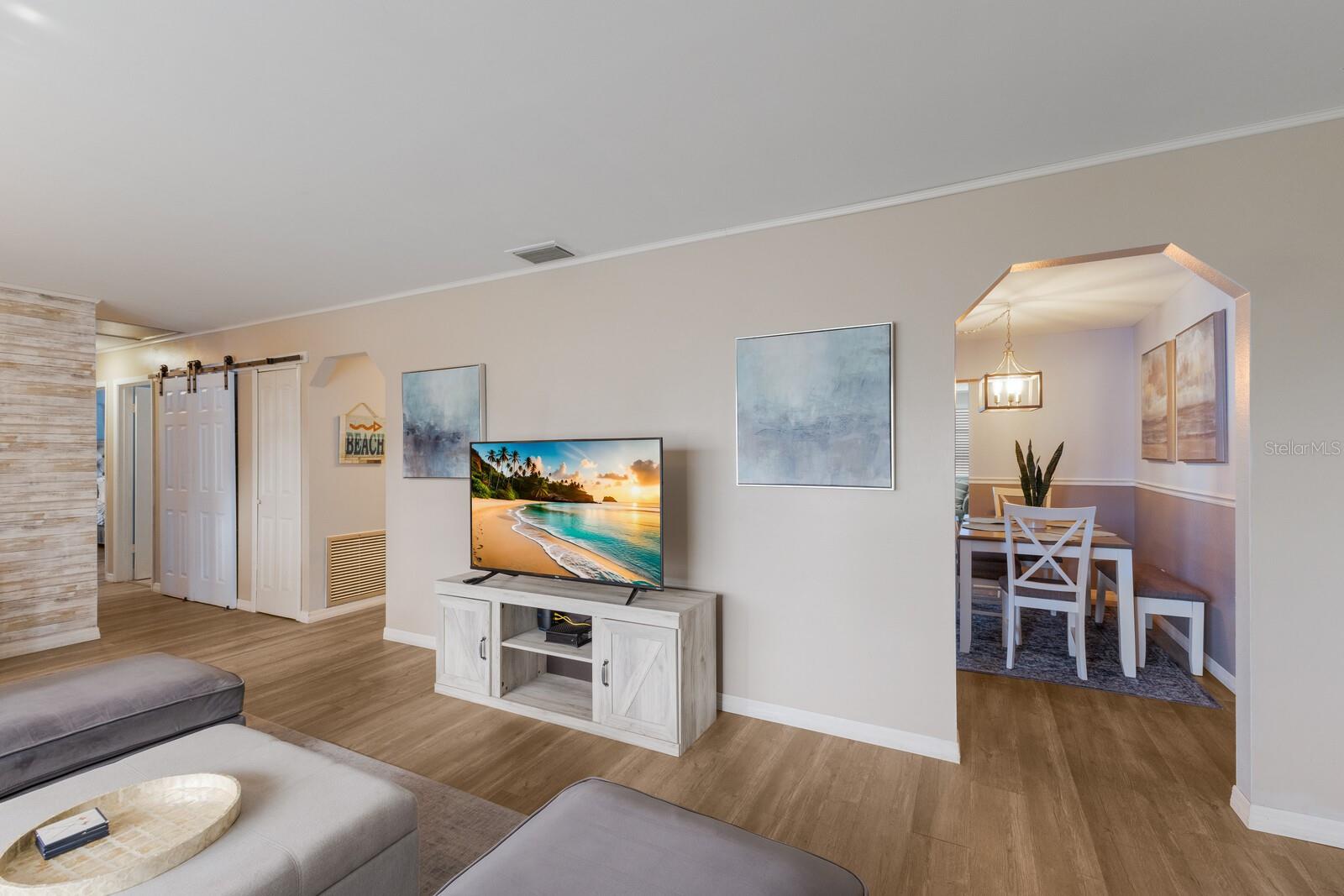 Image 10 of 51 For 1004 68th Street Nw