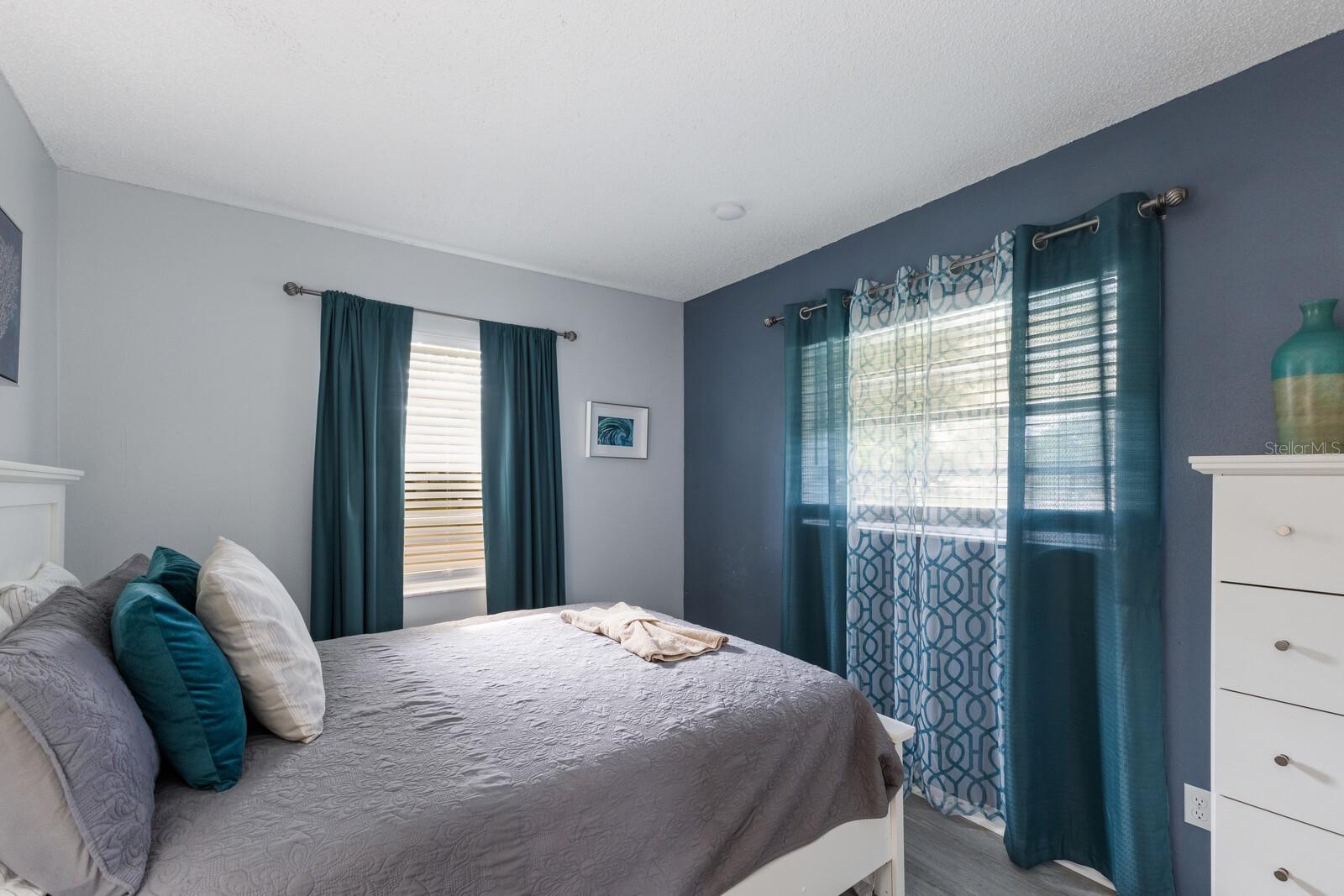 Image 33 of 51 For 1004 68th Street Nw