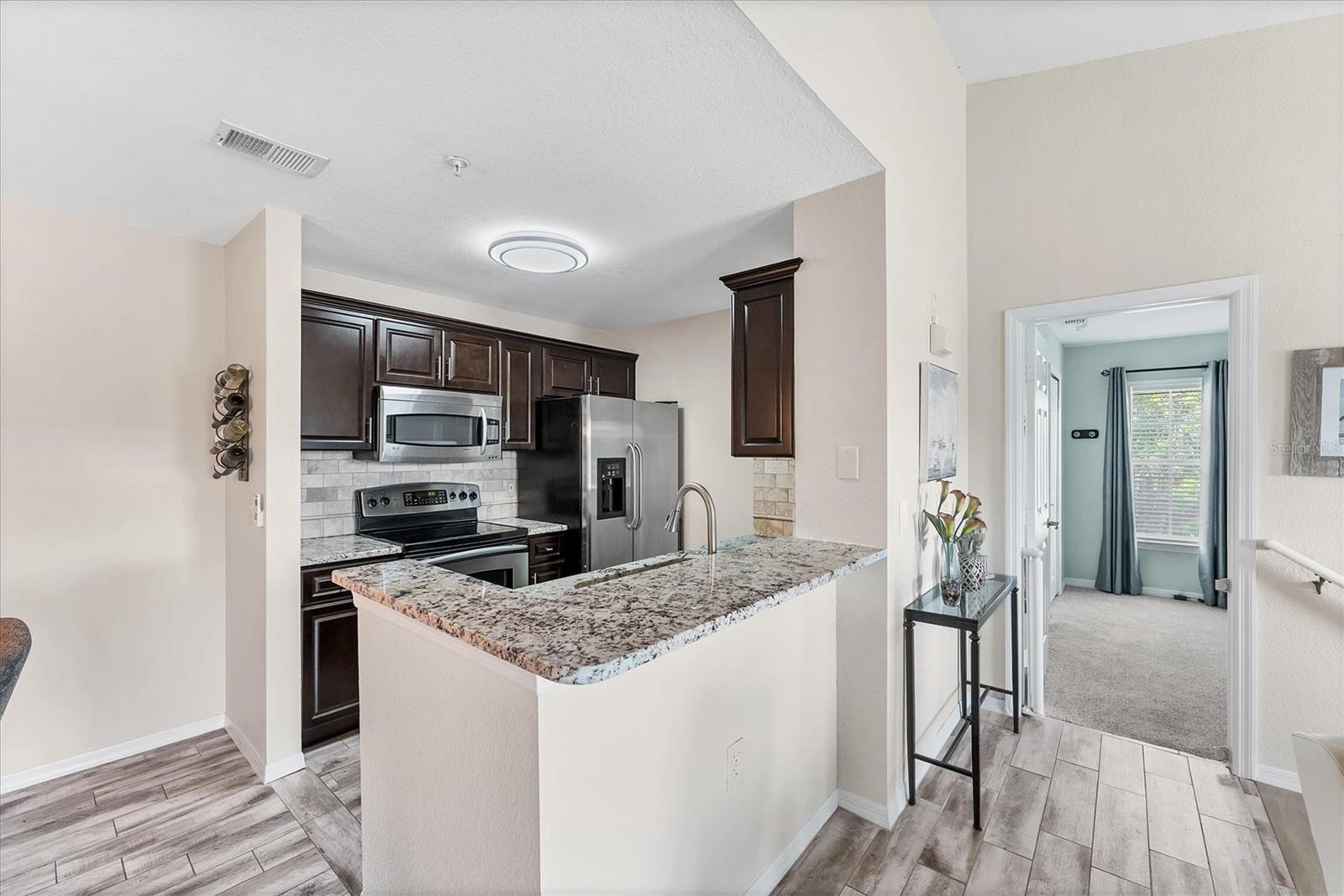 Image 14 of 51 For 8827 Manor Loop 208
