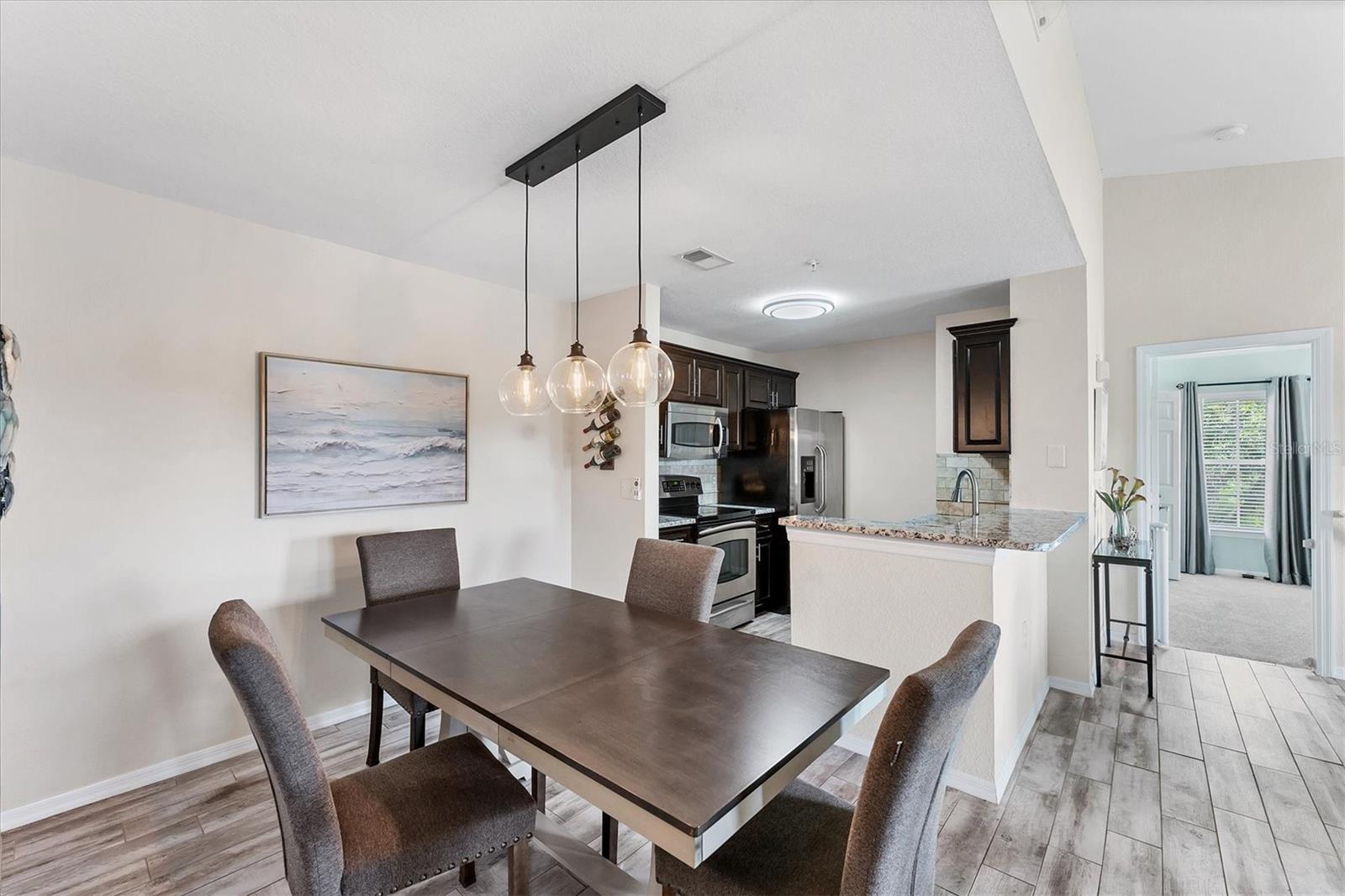 Image 19 of 51 For 8827 Manor Loop 208