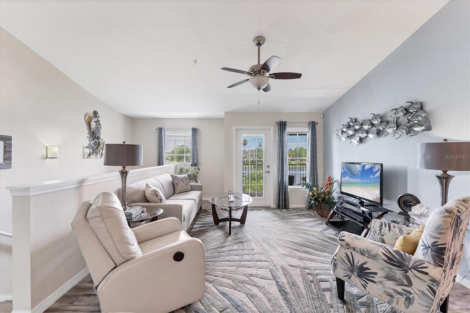 Image 9 of 51 For 8827 Manor Loop 208
