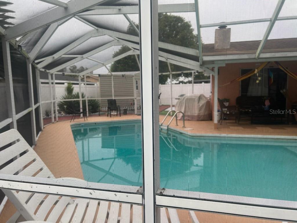 Image 10 of 47 For 1209 Croydonwood Circle