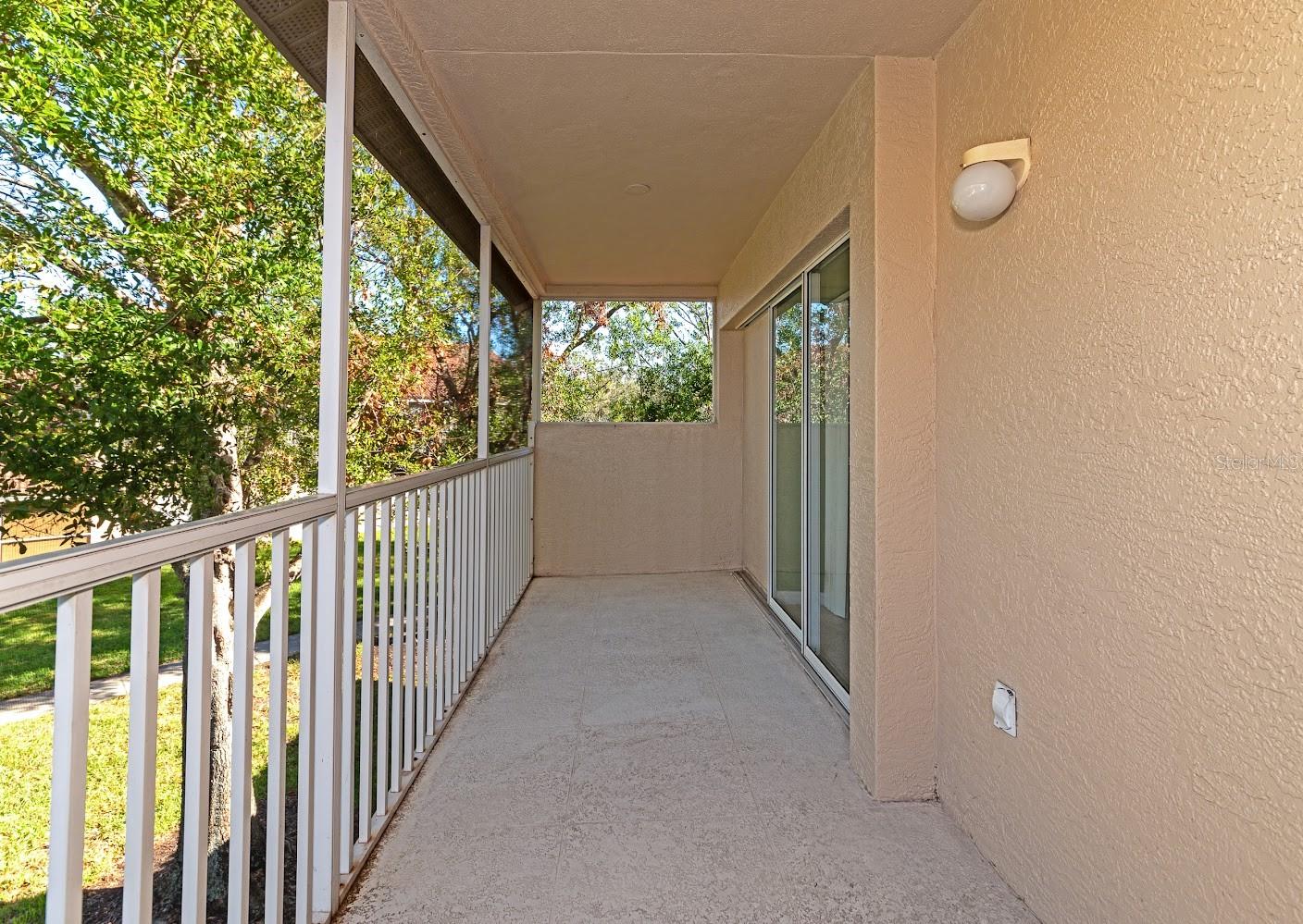 Image 3 of 9 For 7107 Cedar Hollow Circle 24-202