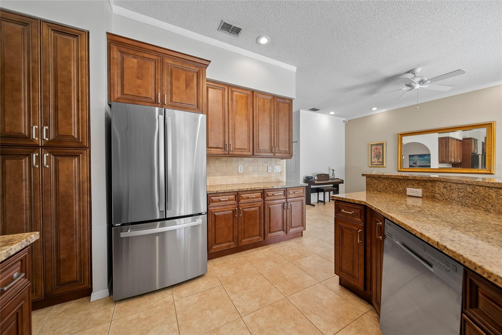 Image 15 of 46 For 7115 39th Lane E
