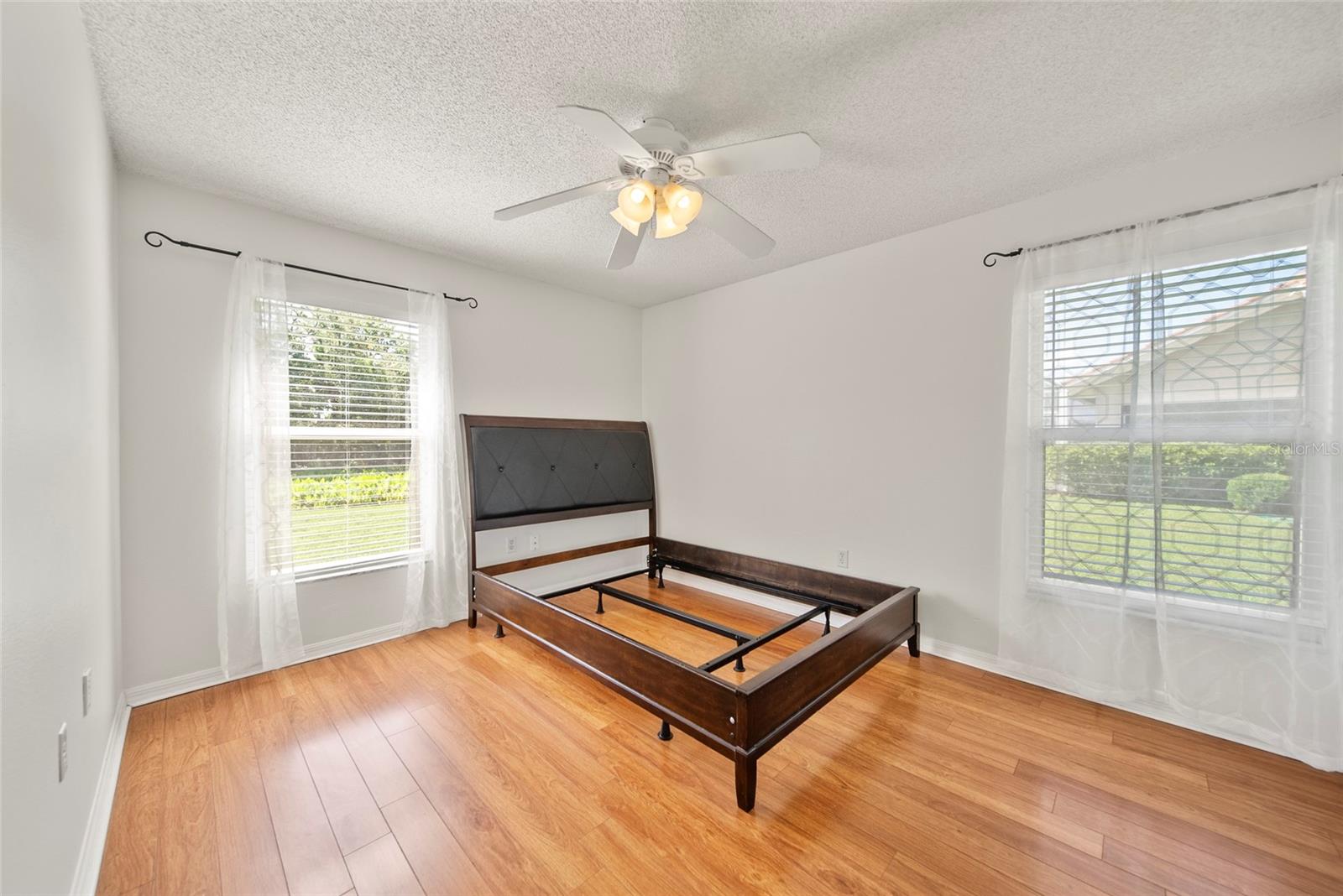 Image 29 of 46 For 7115 39th Lane E
