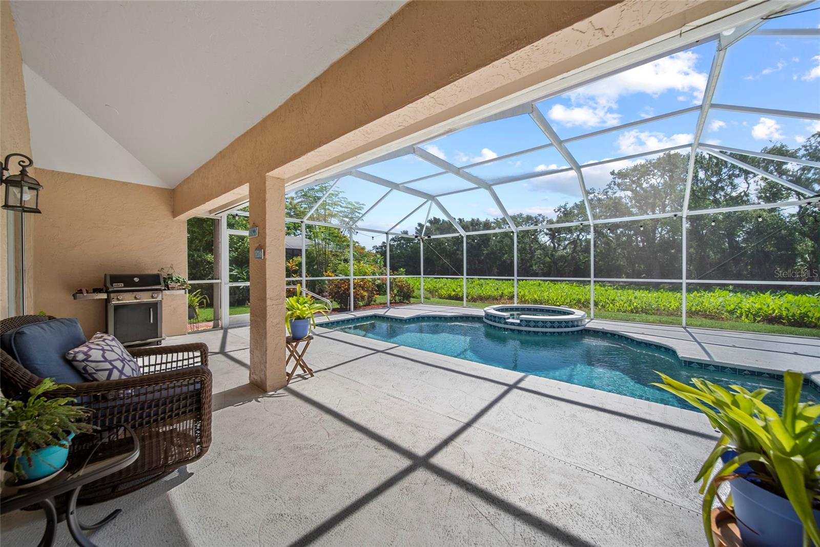 Image 36 of 46 For 7115 39th Lane E