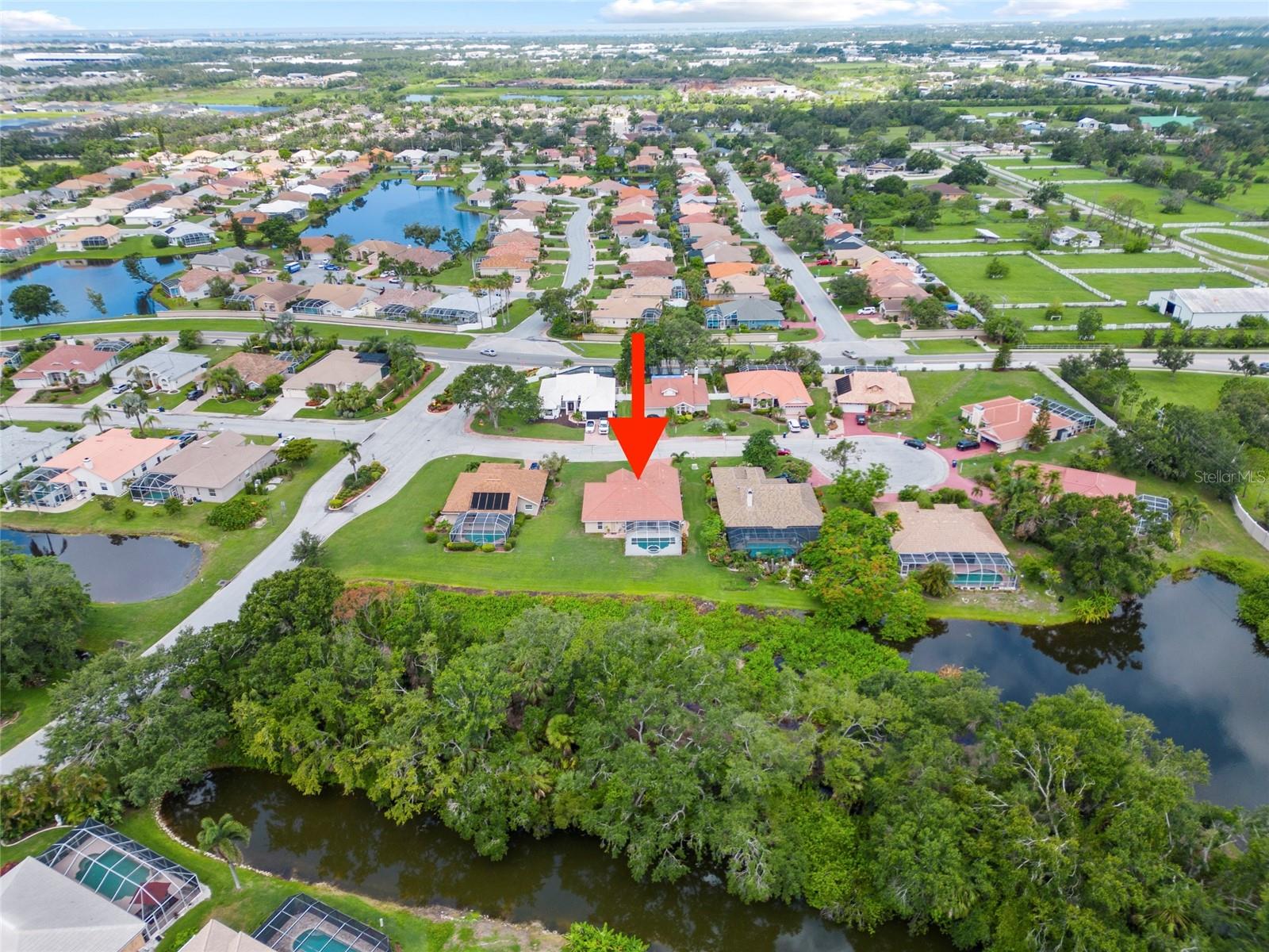 Image 39 of 46 For 7115 39th Lane E