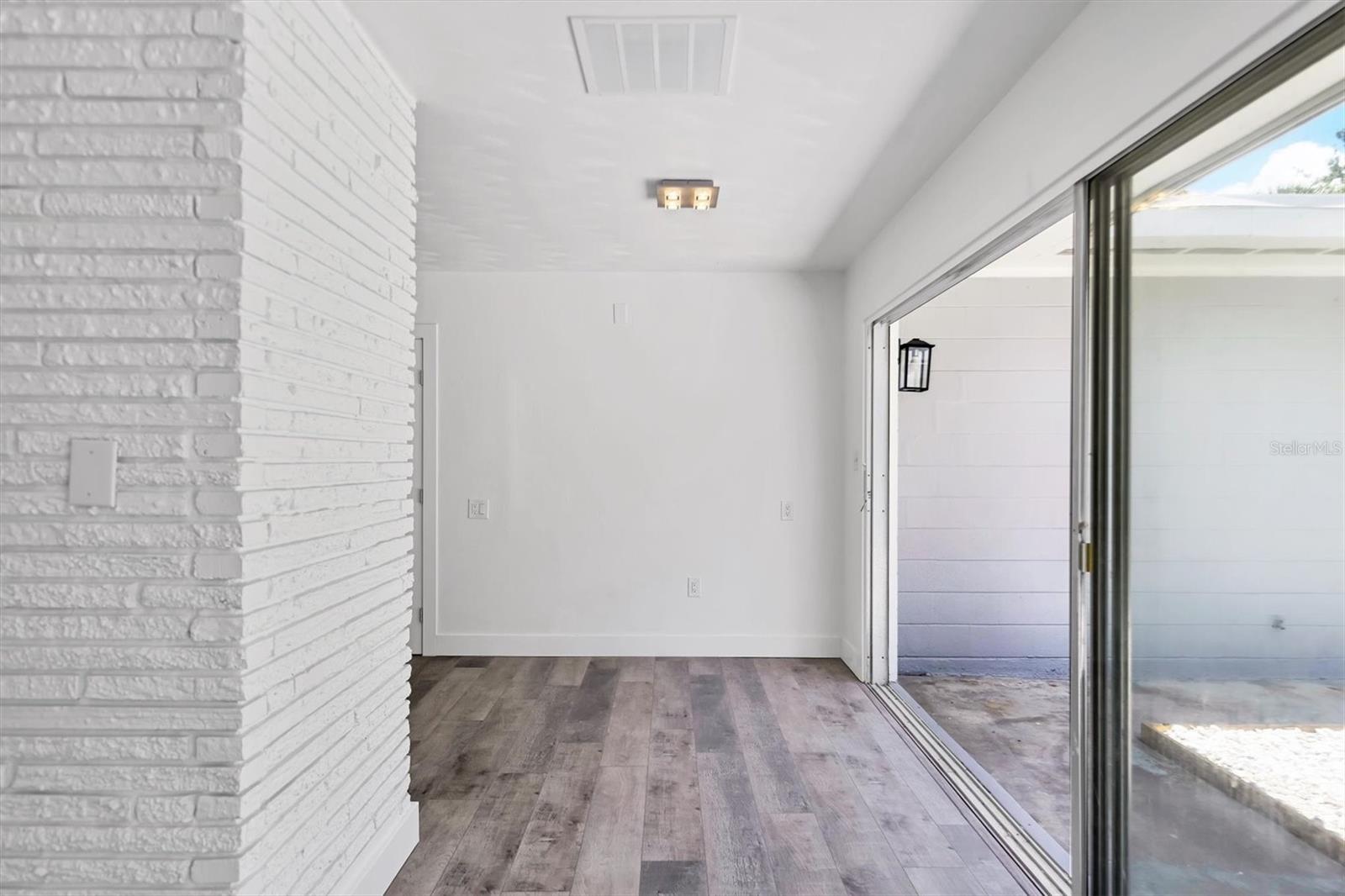 Image 11 of 29 For 116 Myakka Drive