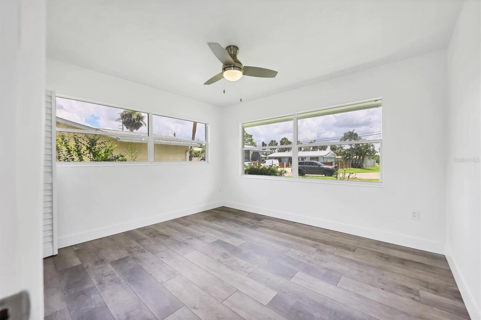 Image 16 of 29 For 116 Myakka Drive
