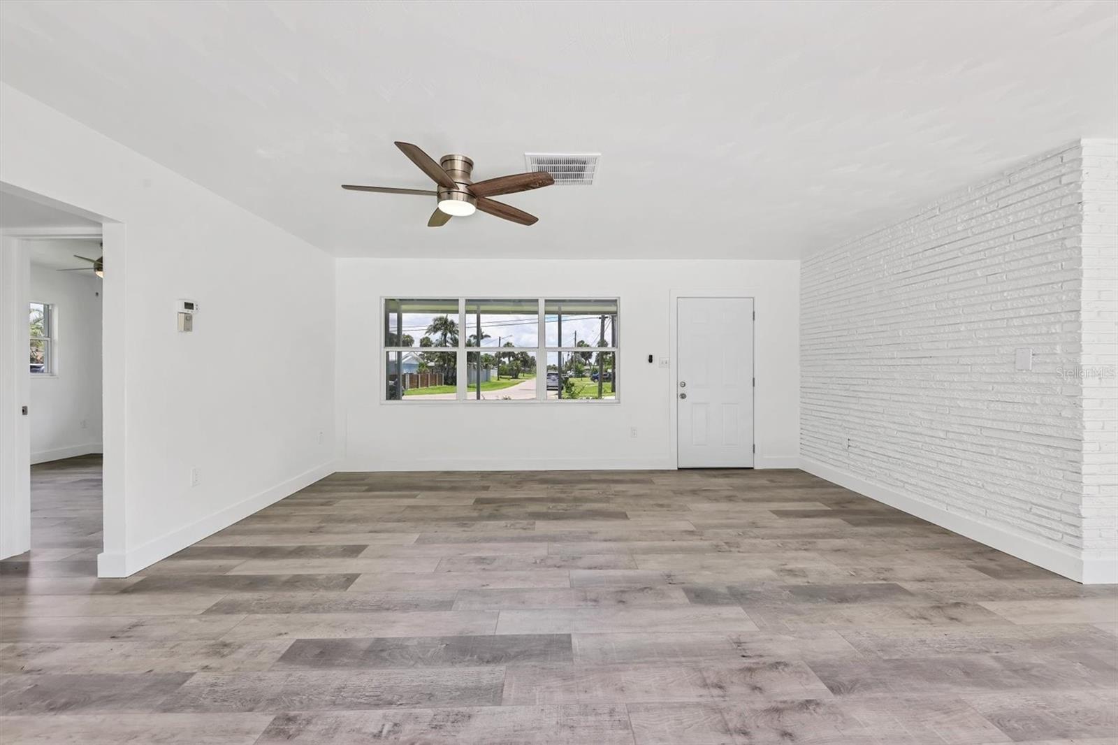 Image 7 of 29 For 116 Myakka Drive