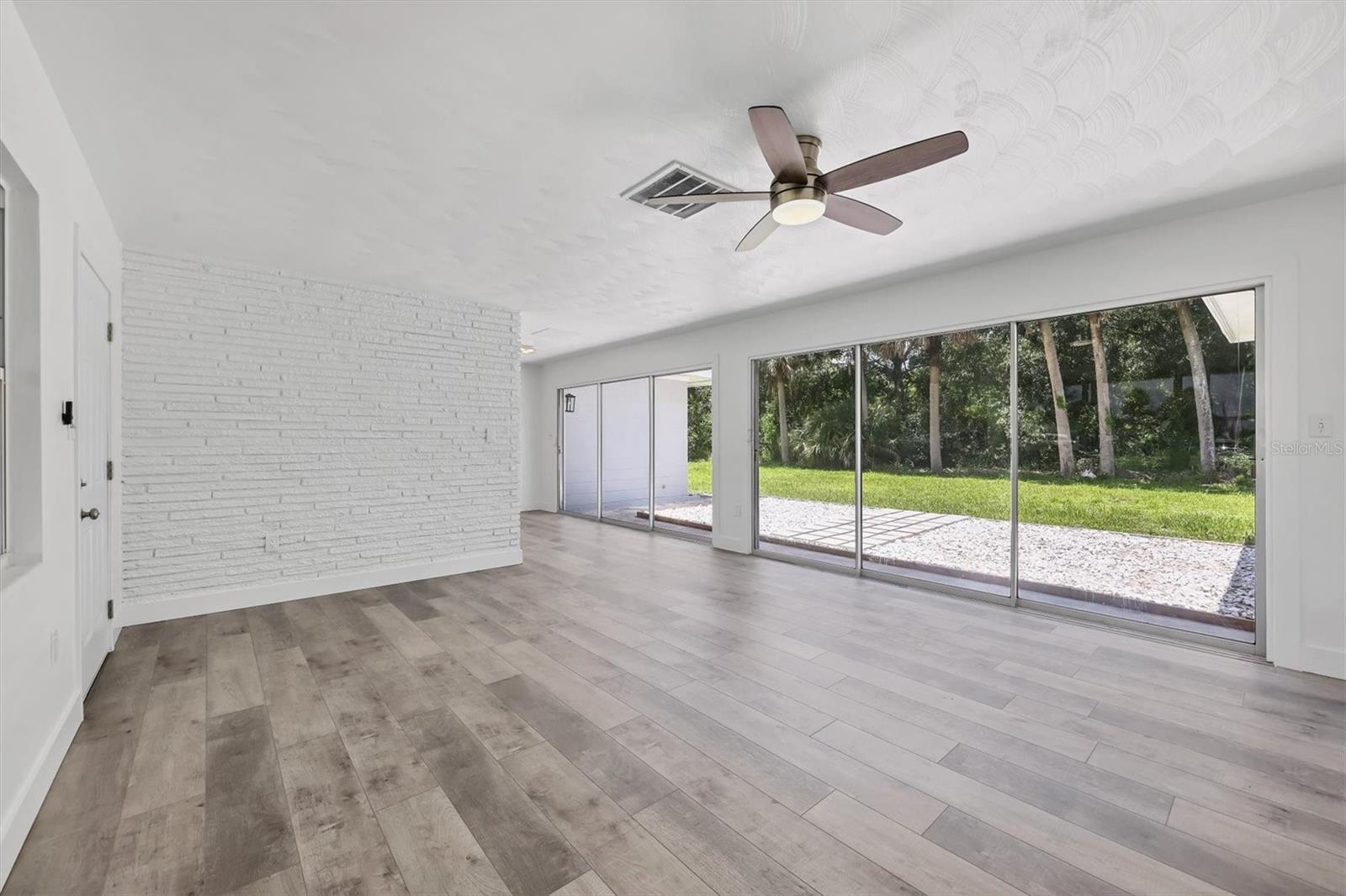 Image 9 of 29 For 116 Myakka Drive