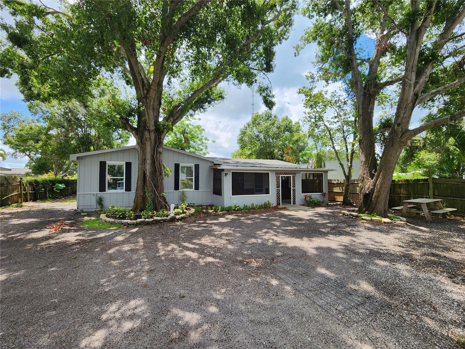 Details for 27 Tucker Avenue, SARASOTA, FL 34232
