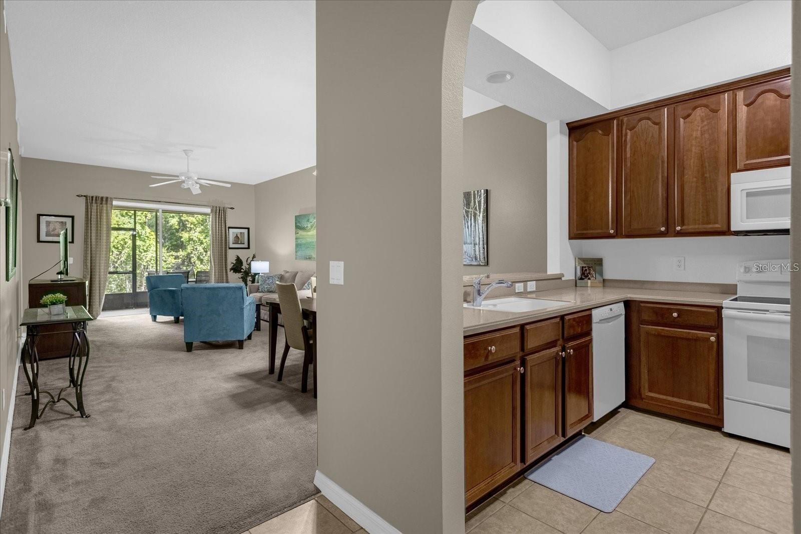 Image 10 of 30 For 9422 Myrtle Creek Lane 804
