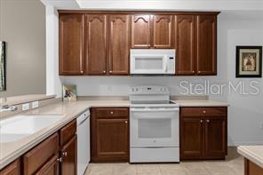 Image 11 of 30 For 9422 Myrtle Creek Lane 804