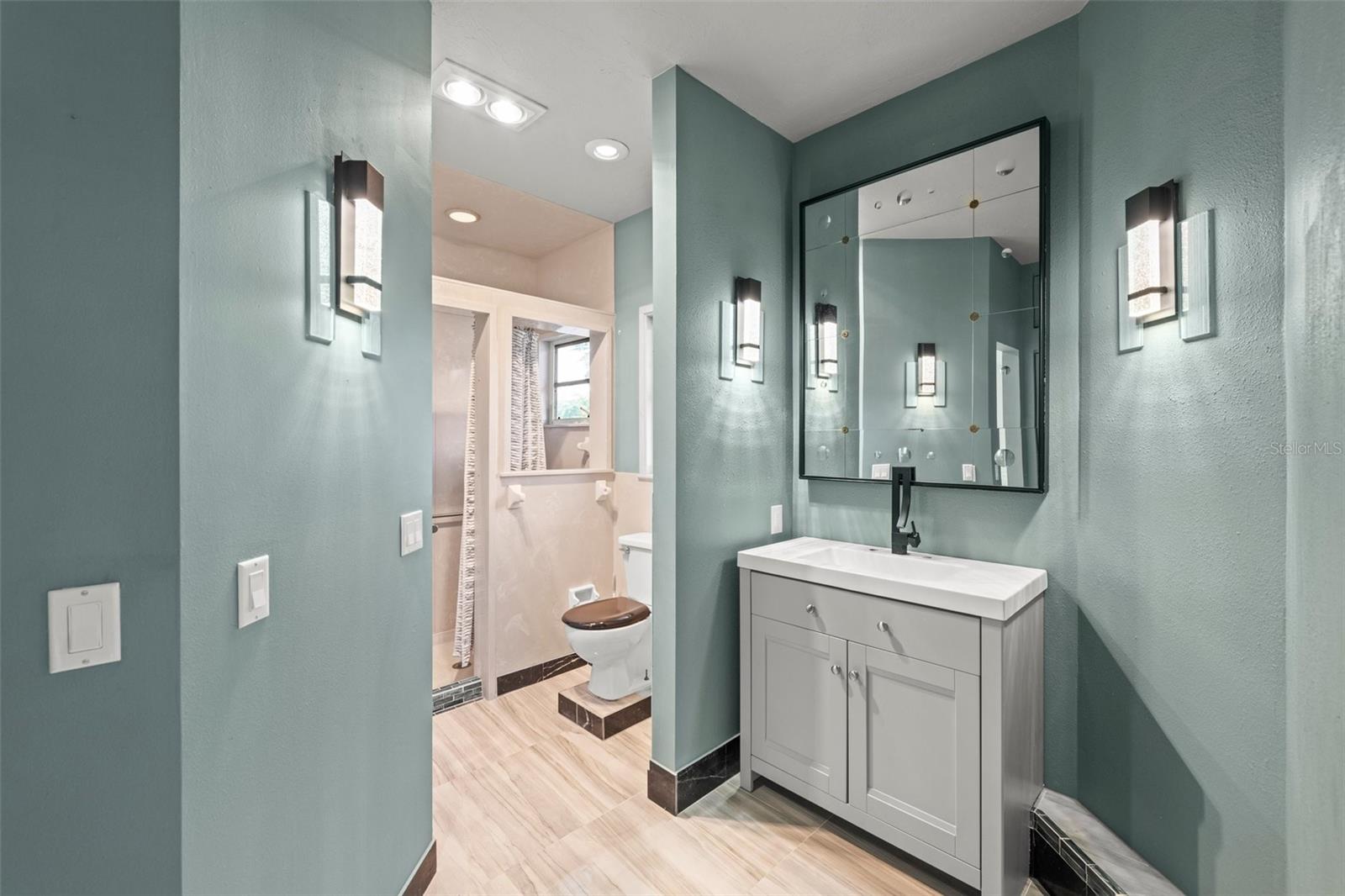 Image 21 of 49 For 7615 4th Avenue Drive Nw