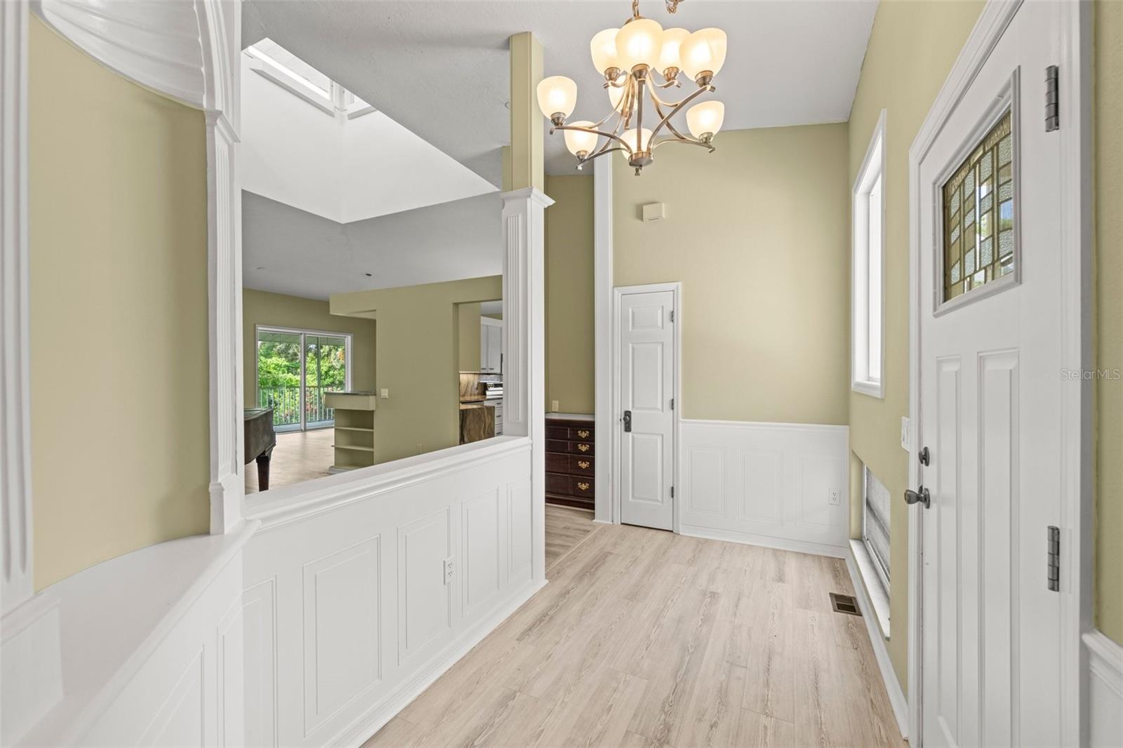 Image 5 of 49 For 7615 4th Avenue Drive Nw
