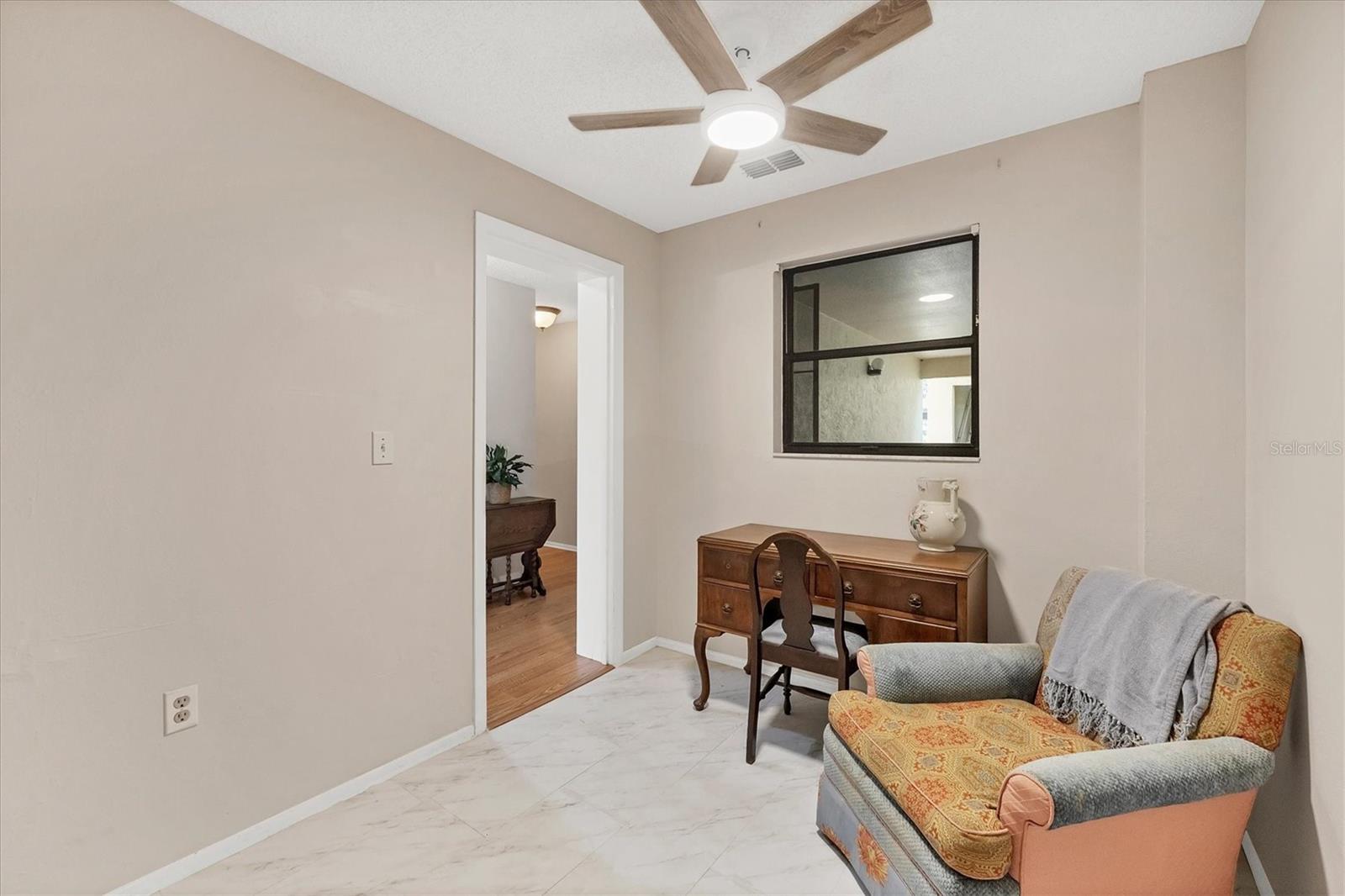 Image 24 of 42 For 6188 80th Street N 102