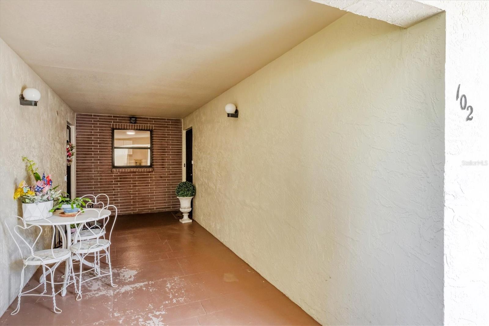 Image 3 of 42 For 6188 80th Street N 102