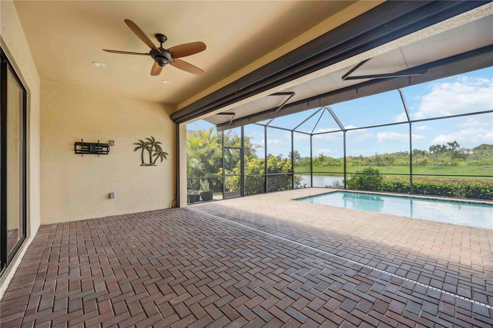 Image 32 of 60 For 25143 Spartina Drive