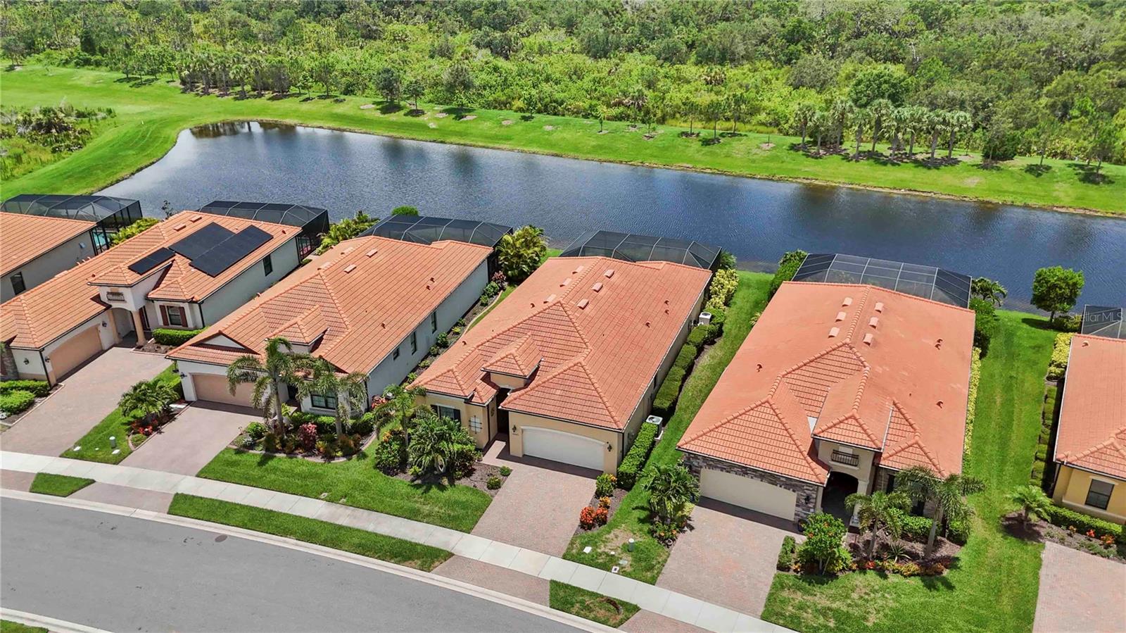 Image 38 of 60 For 25143 Spartina Drive