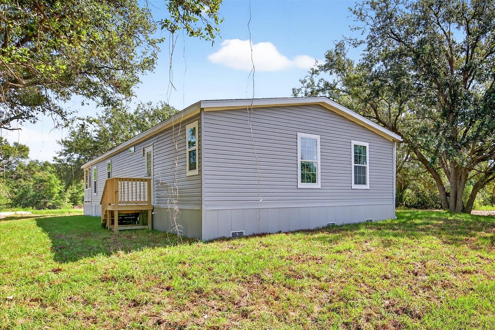 Image 31 of 47 For 19260 244th Street