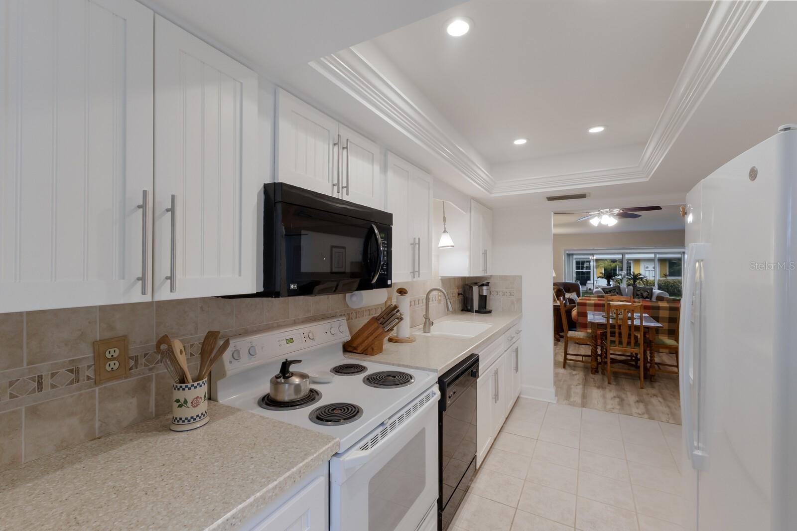 Image 10 of 60 For 4414 Mount Vernon Drive 1