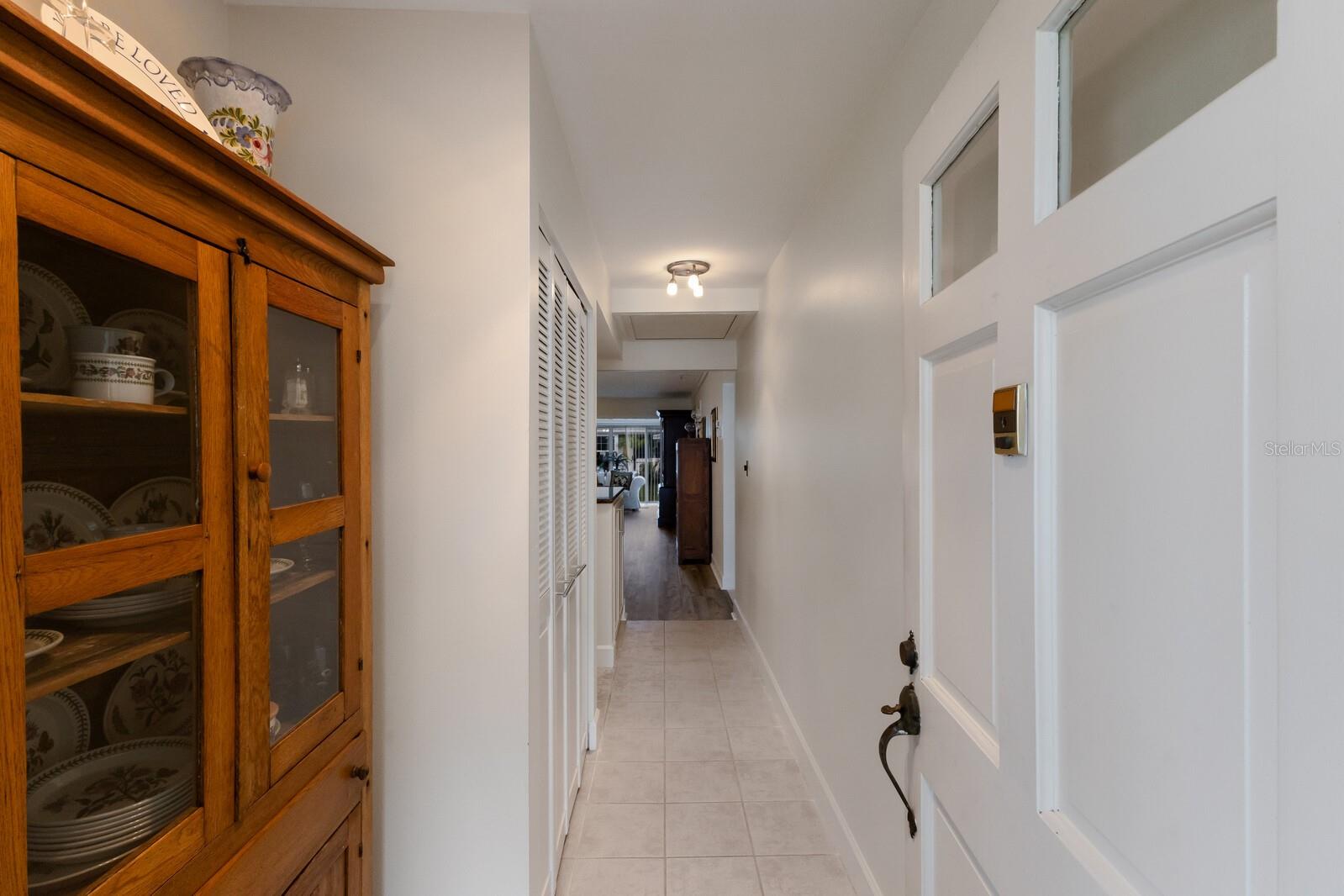 Image 4 of 60 For 4414 Mount Vernon Drive 1