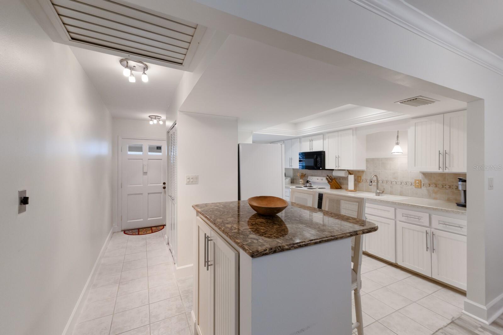 Image 7 of 60 For 4414 Mount Vernon Drive 1