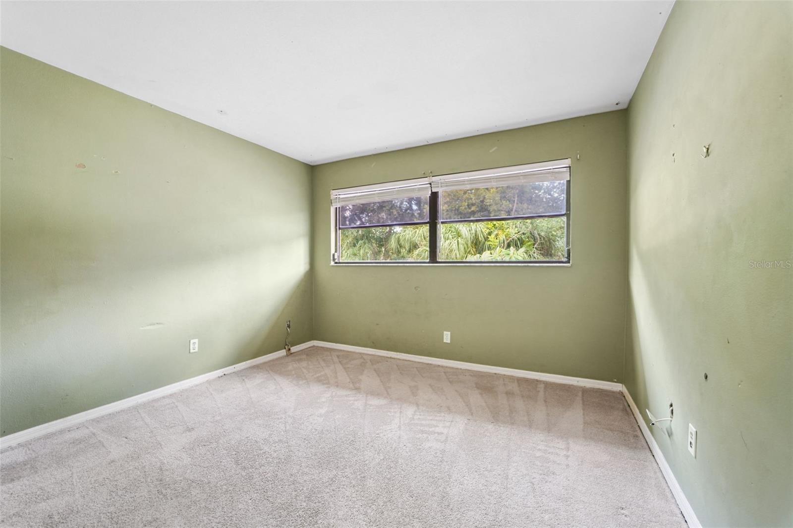 Listing photo id 11 for 8700 Dr Martin Luther King Jr Street N 8700