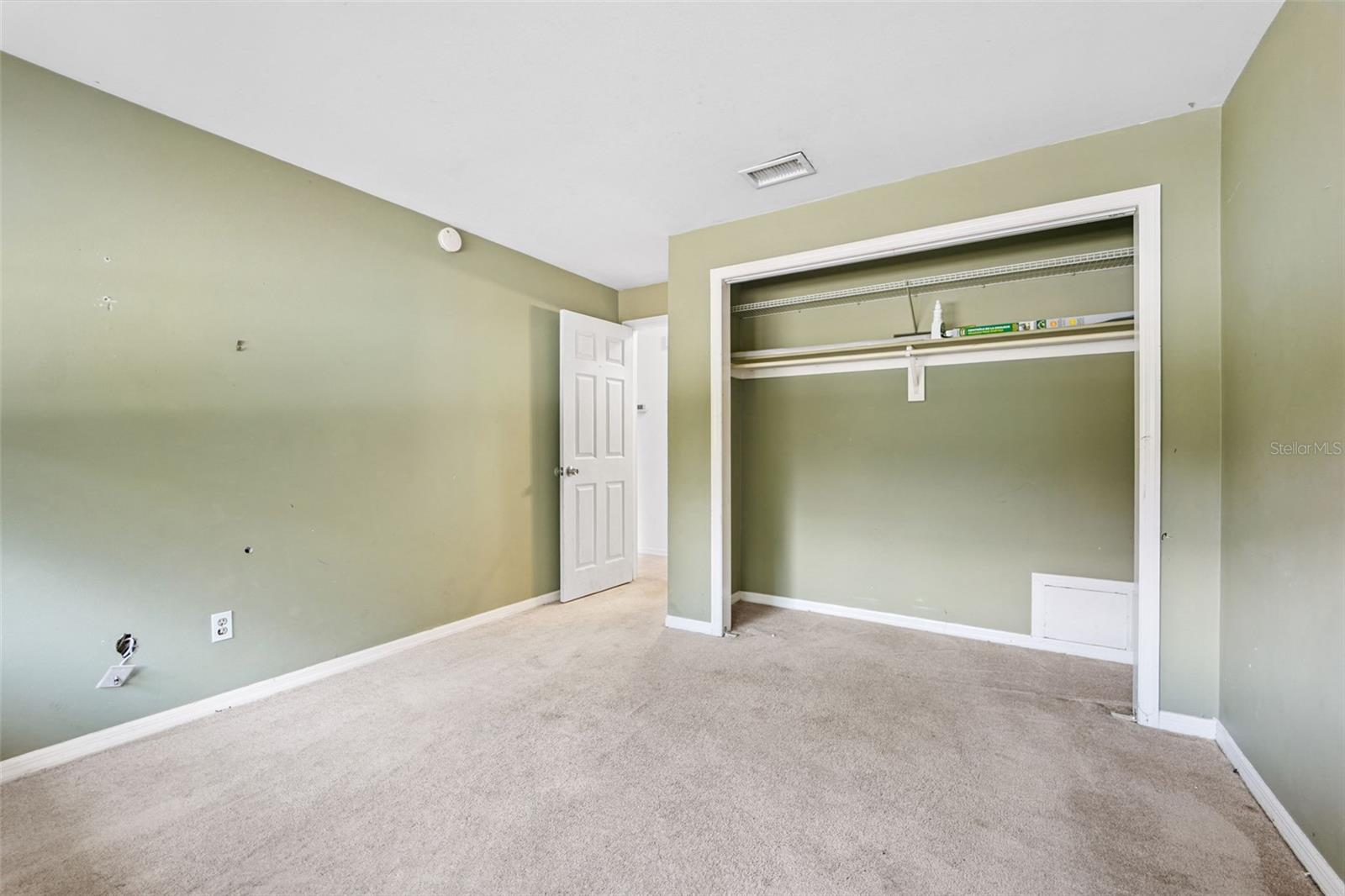 Listing photo id 12 for 8700 Dr Martin Luther King Jr Street N 8700