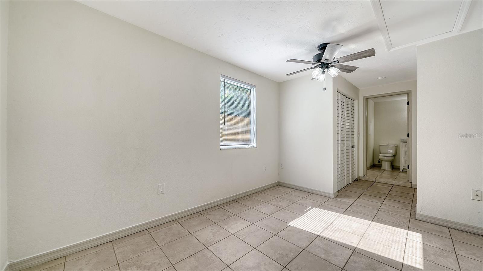 Image 11 of 22 For 5438 Potter Street