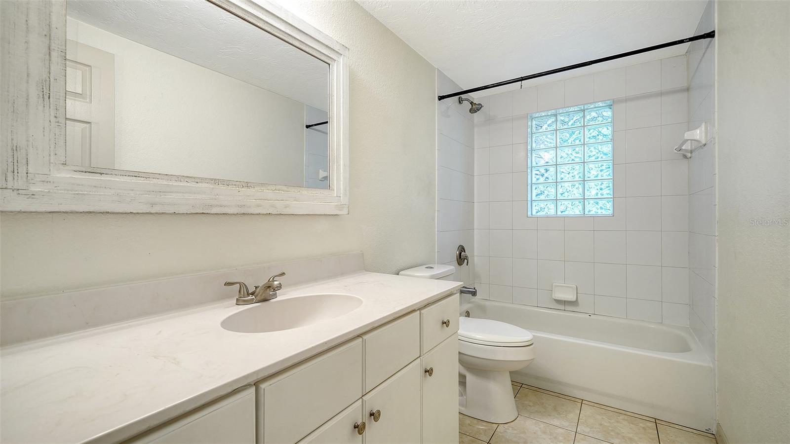 Image 15 of 22 For 5438 Potter Street