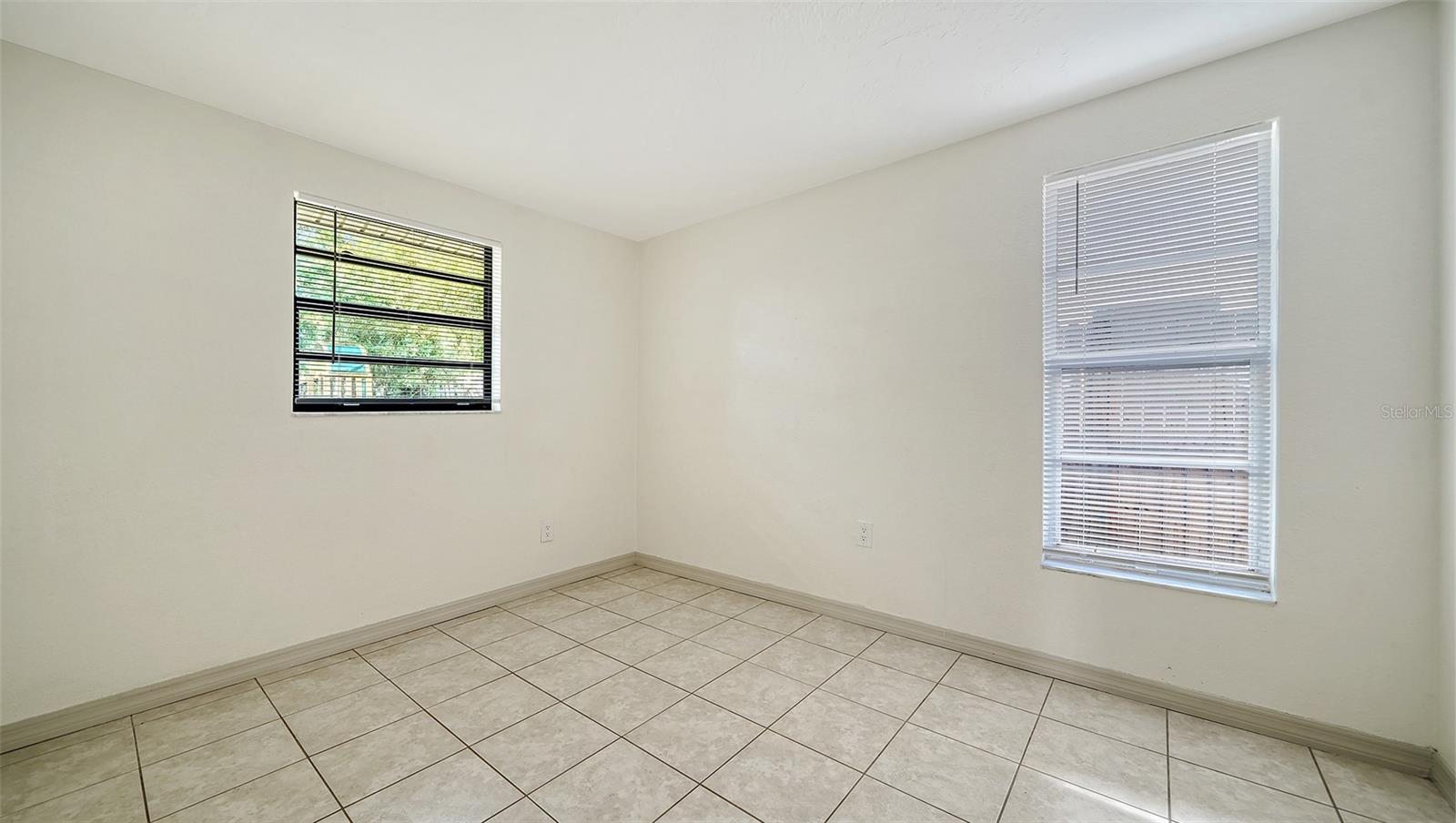 Image 16 of 22 For 5438 Potter Street