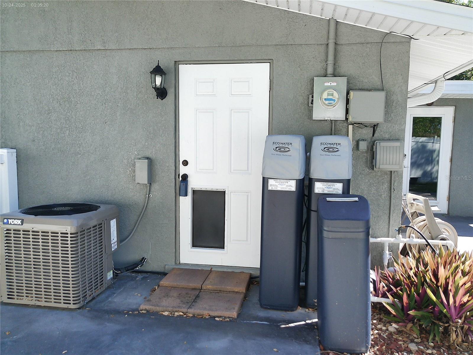 Image 16 of 18 For 611 Missouri Road