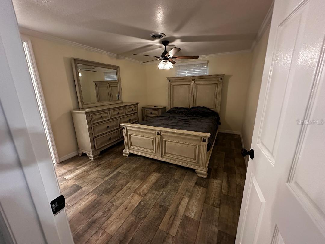 Image 6 of 18 For 611 Missouri Road