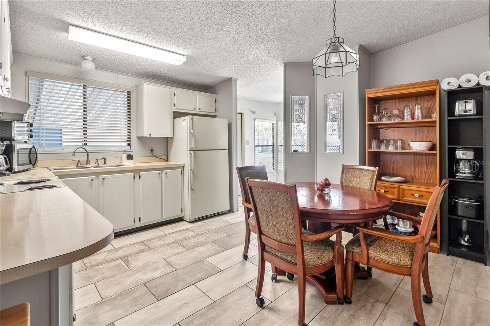 Image 11 of 47 For 24 Meadowlark Circle