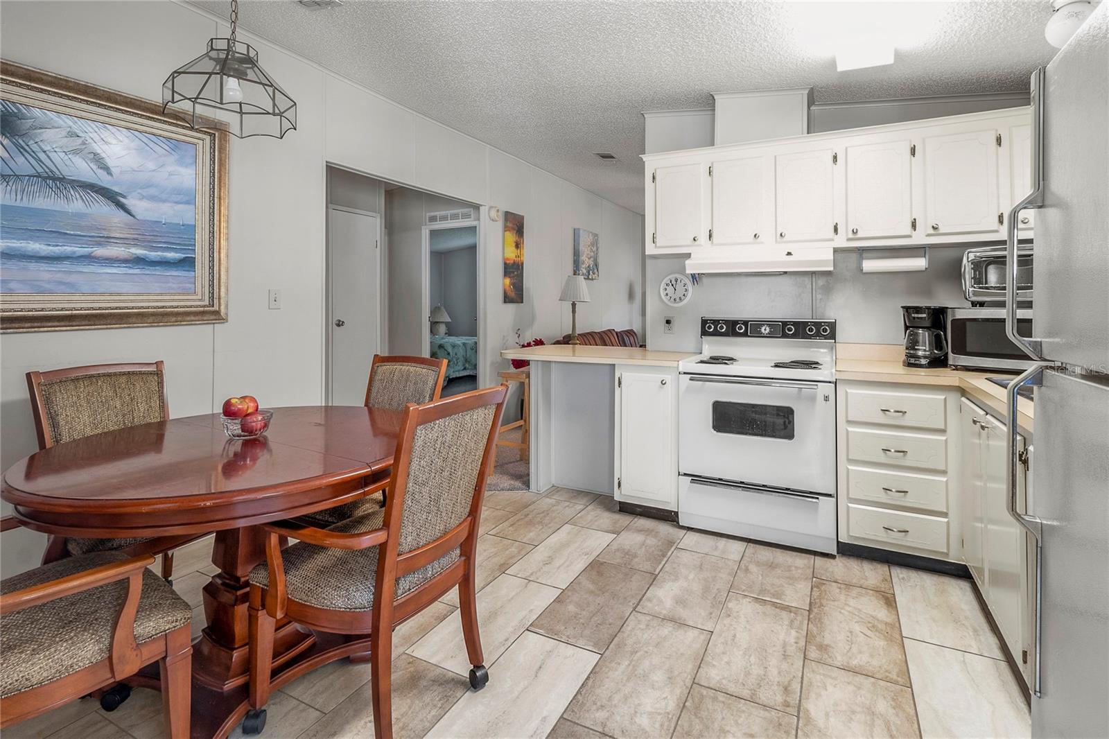 Image 12 of 47 For 24 Meadowlark Circle
