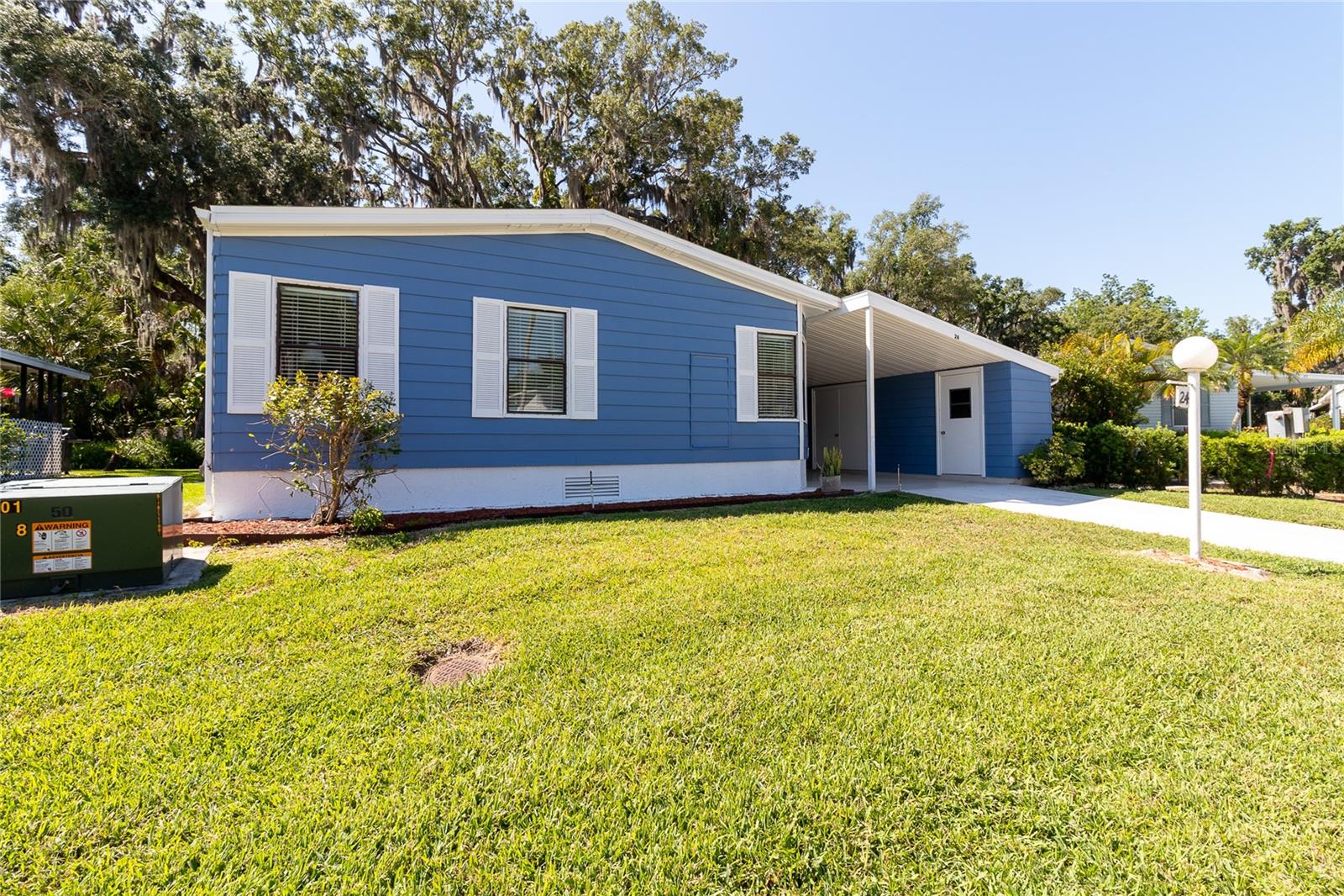 Image 4 of 47 For 24 Meadowlark Circle
