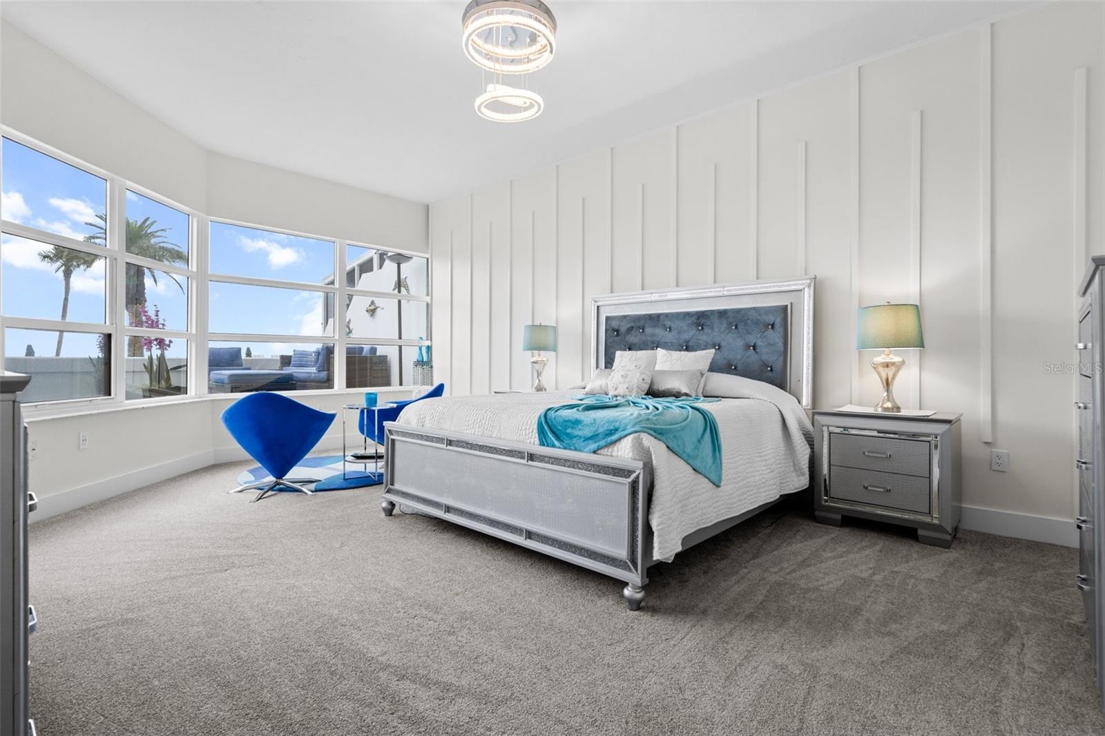 Image 16 of 84 For 988 Blvd Of The Arts  109