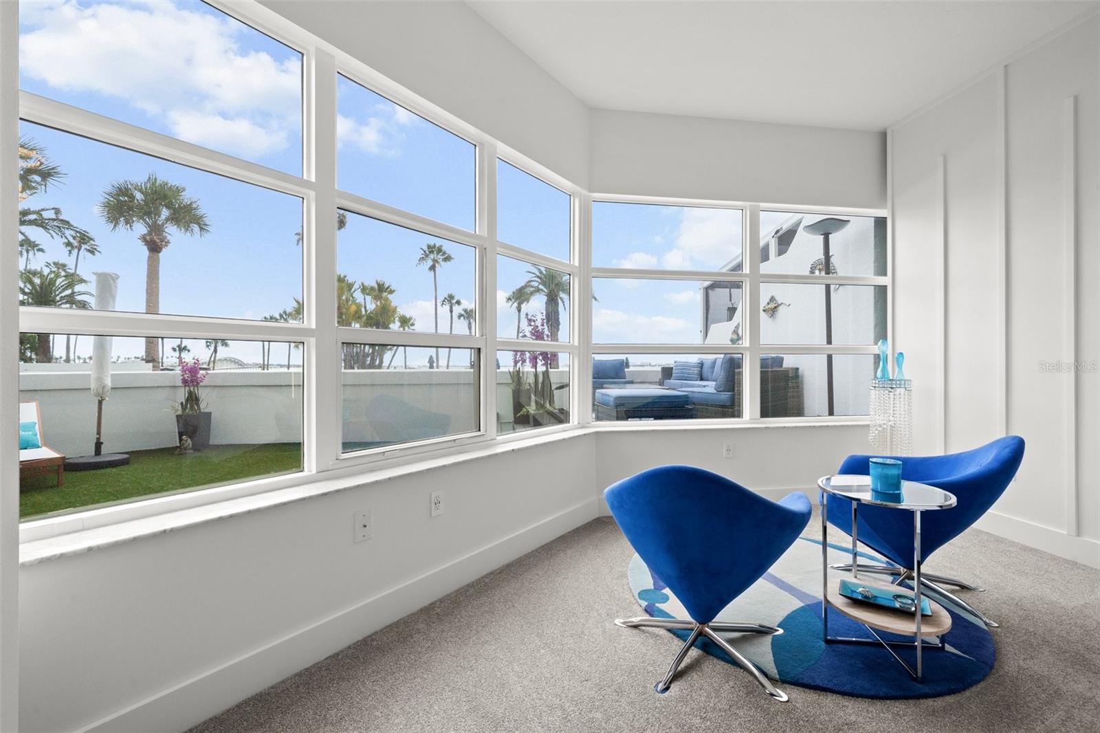 Image 19 of 84 For 988 Blvd Of The Arts  109