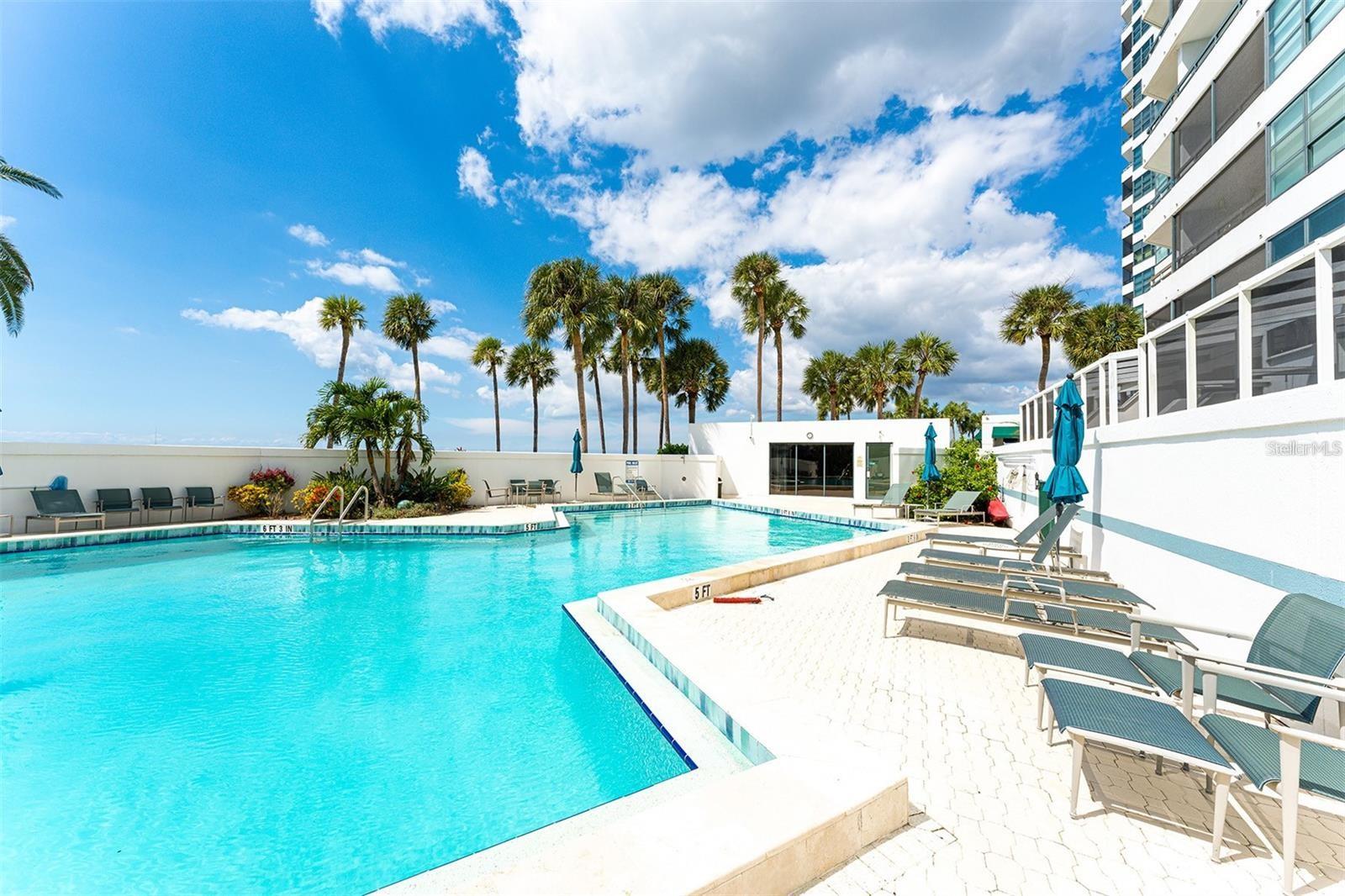 Image 9 of 84 For 988 Blvd Of The Arts  109