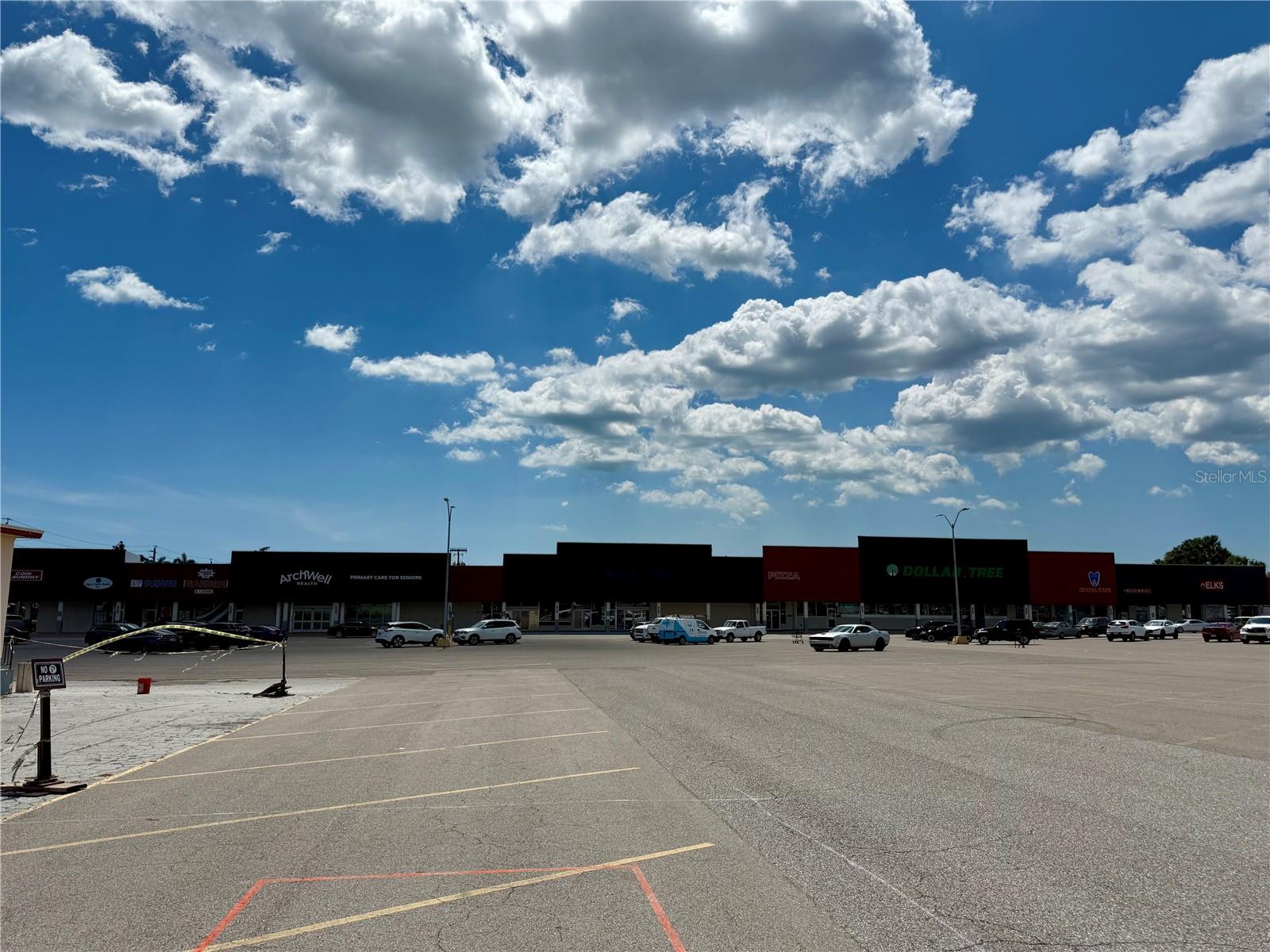 Image 11 of 19 For 6812 14th Street W