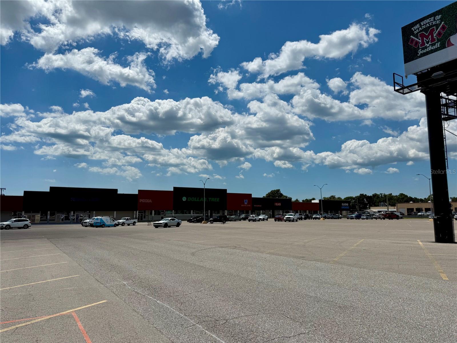 Image 12 of 19 For 6812 14th Street W